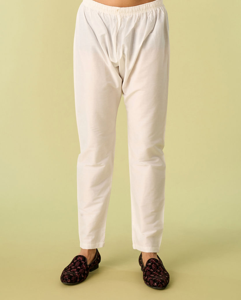 Diwas Men Lustrous Lilac Kurta Pajama