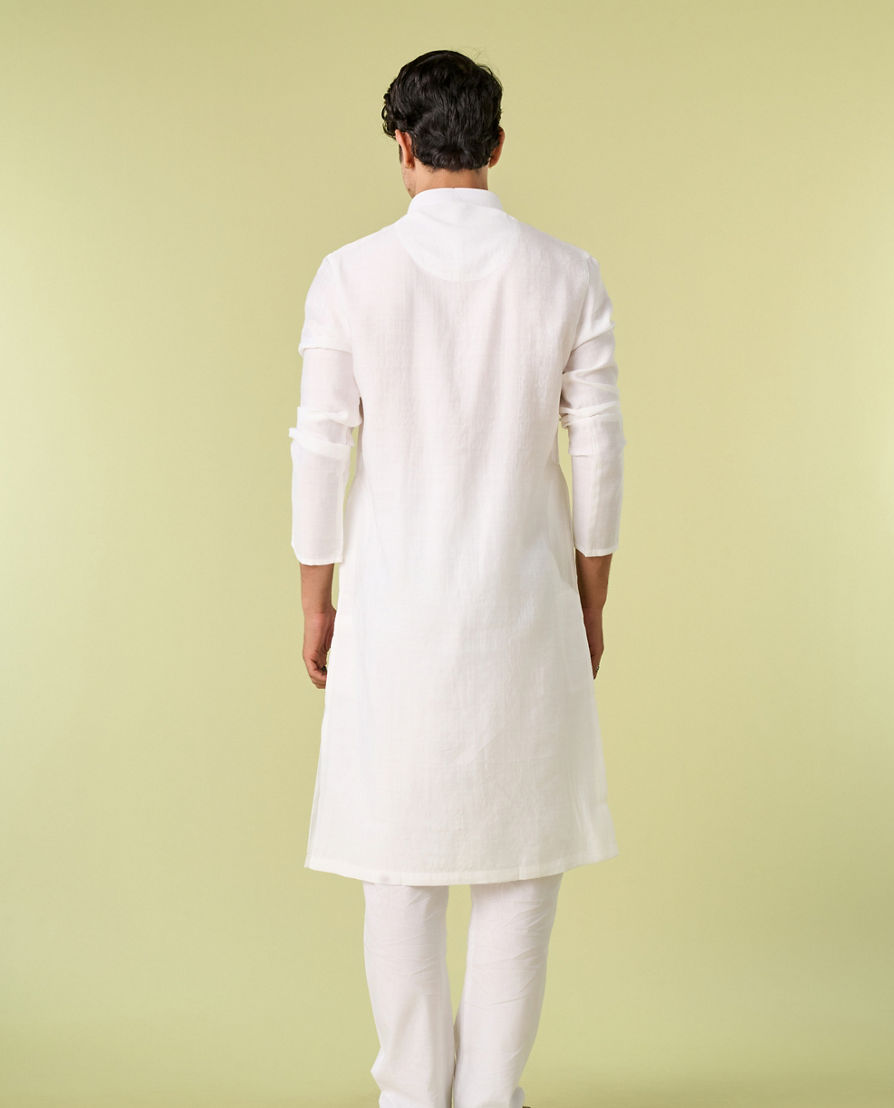 Diwas Men Effervescent White Kurta Pajama