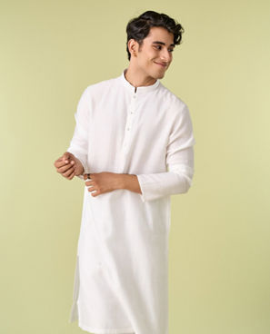 Diwas Men Effervescent White Kurta Pajama