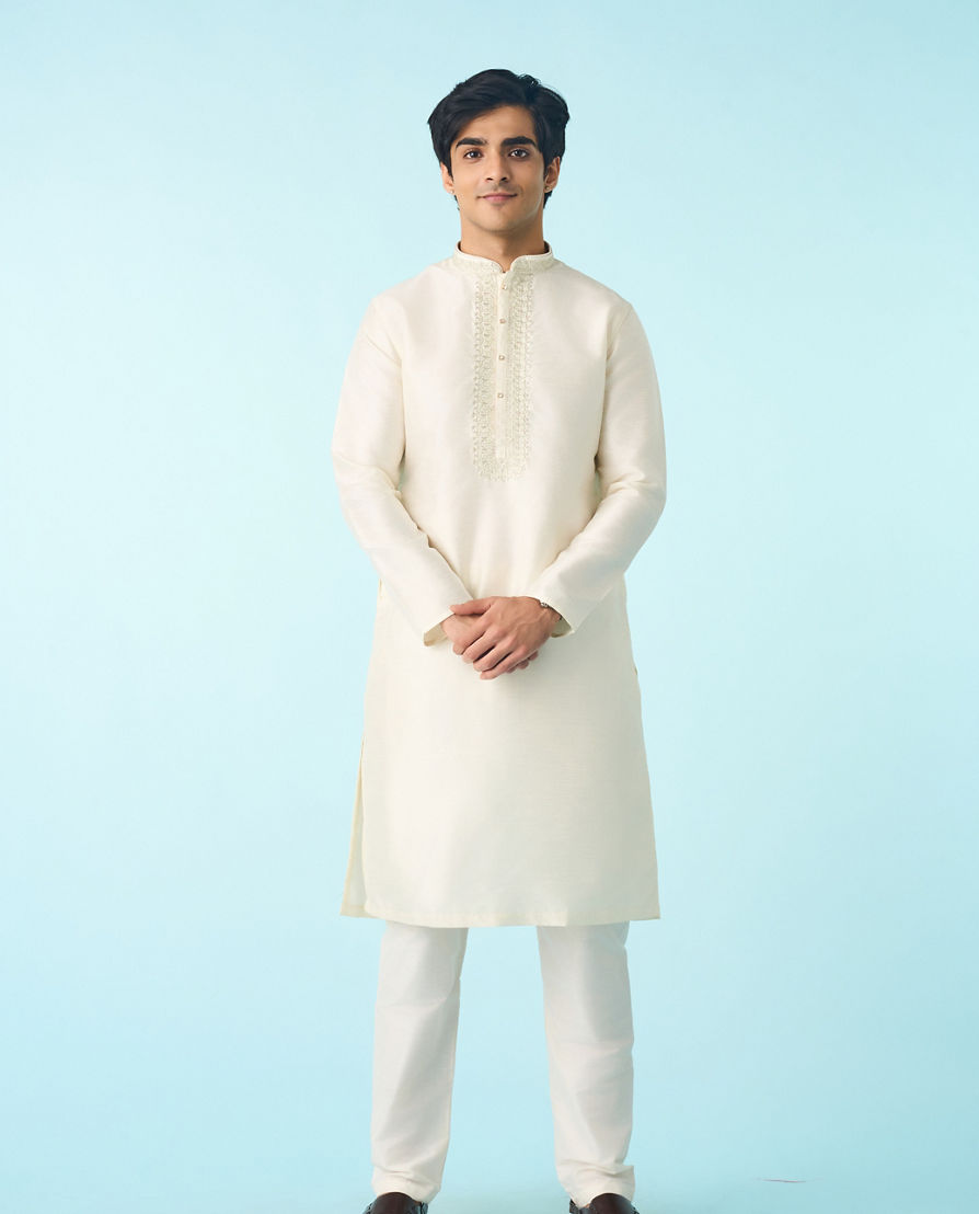 Diwas Men Warm White Elegance Kurta Pajama