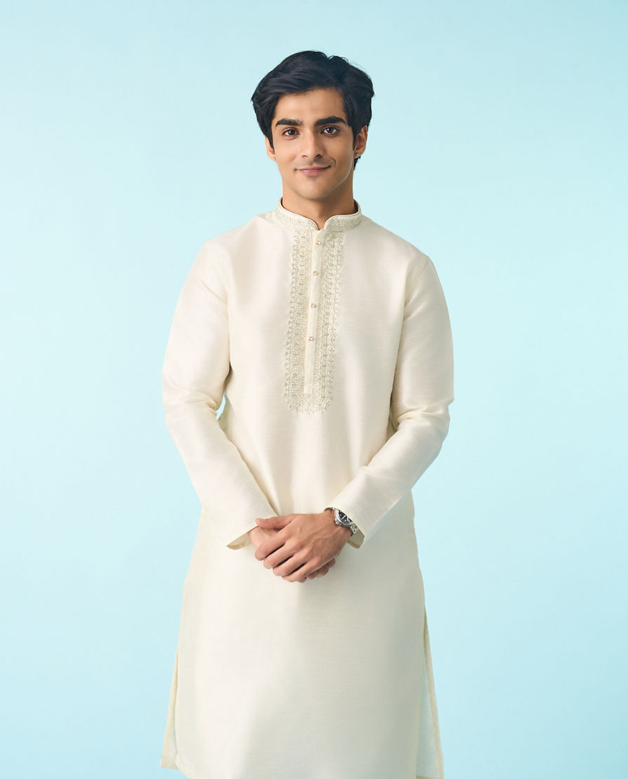 Diwas Men Warm White Elegance Kurta Pajama