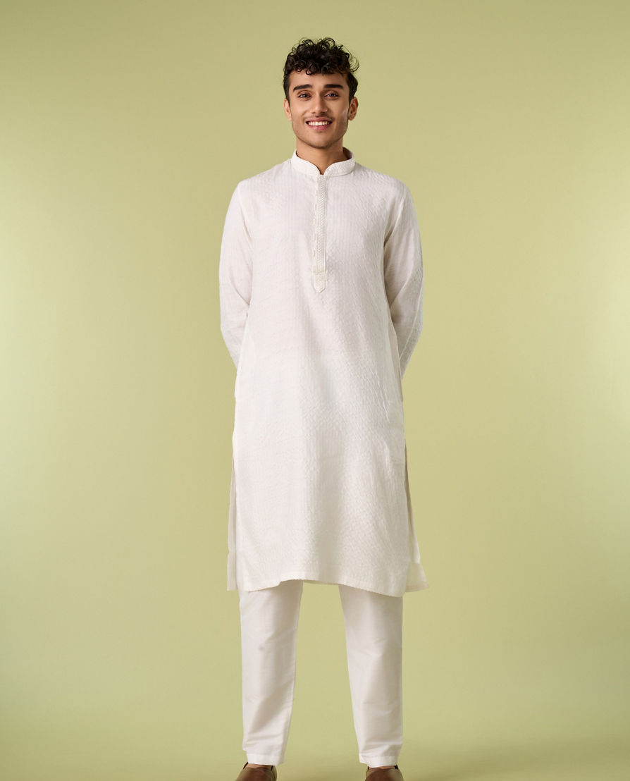 Diwas Men Elegance Aesthetics White Kurta Pajama