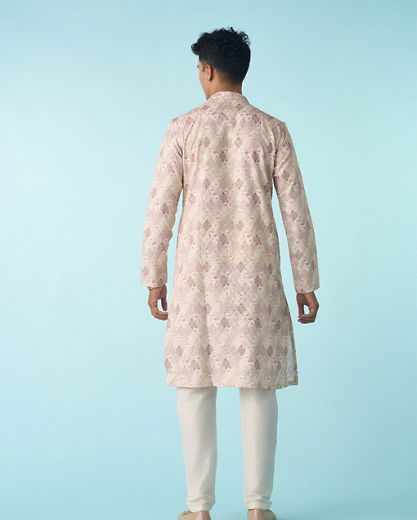 Diwas Men Lilac Exquisite Kurta Pajama