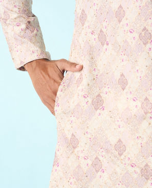 Diwas Men Lilac Exquisite Kurta Pajama