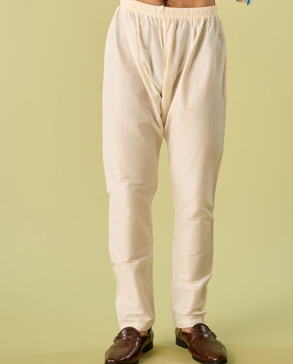 Diwas Men White Elegance Kurta Pajama