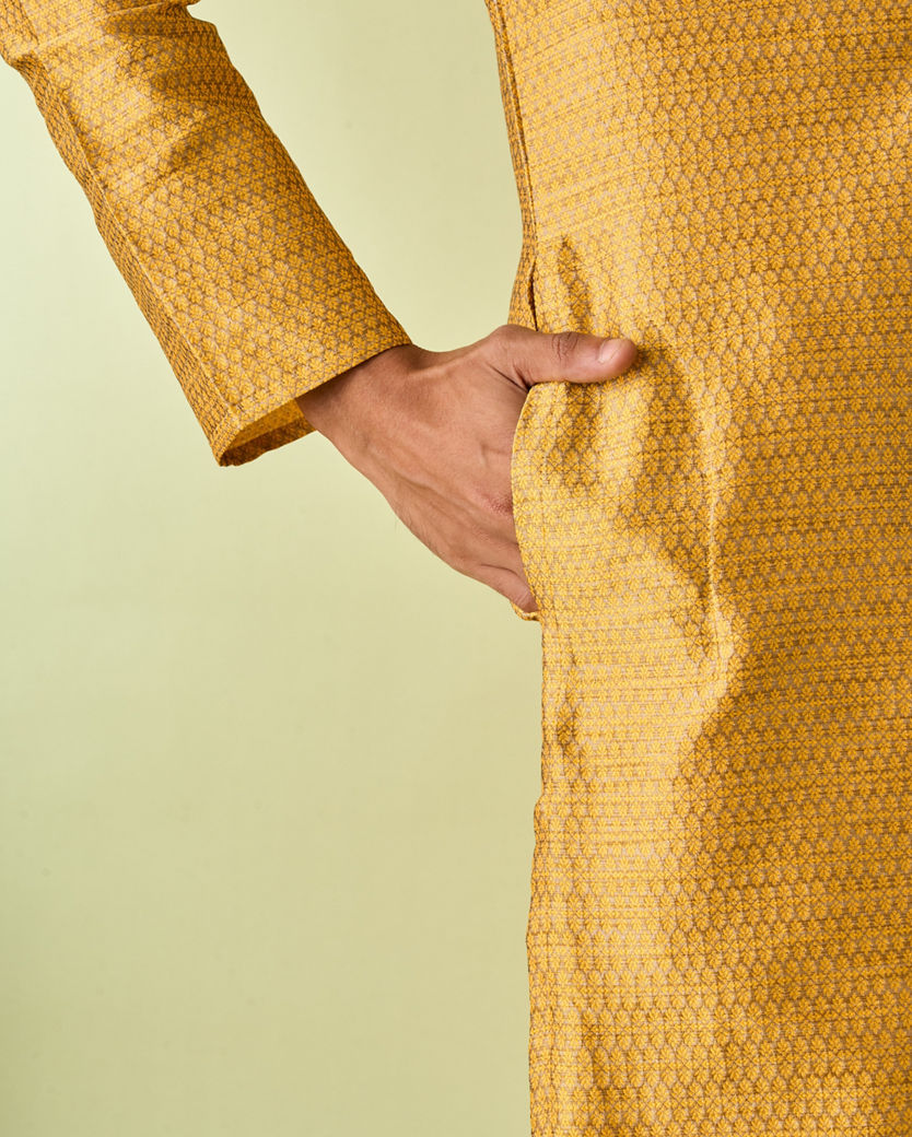 Diwas Men Sun Soaked Mustard Kurta Pajama