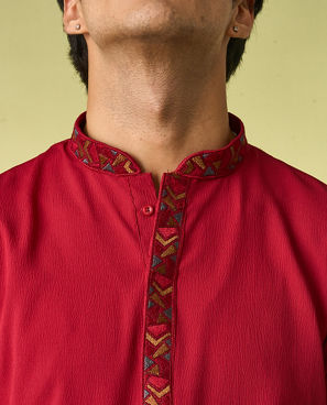 Diwas Men Regal Red Sparkle Kurta Pajama