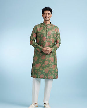 Diwas Men Dazzling Green Kurta Pajama