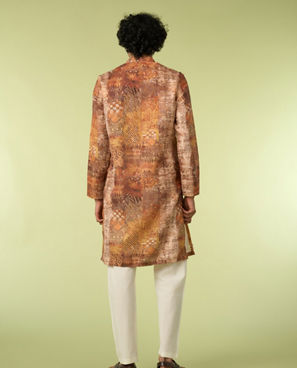 Diwas Men Elegant Fawn Cotton Kurta Pajama