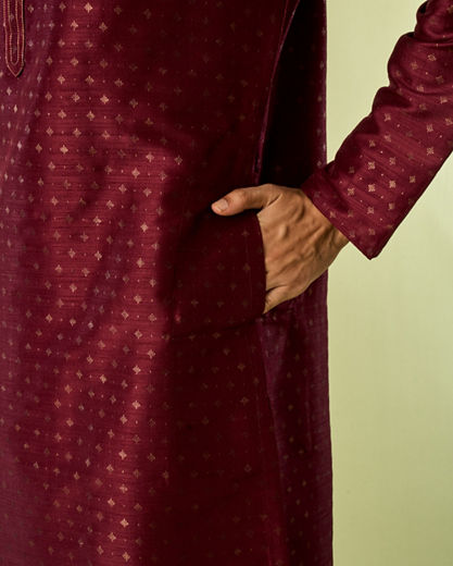 Diwas Men Majestic Maroon Splendor Kurta Pajama