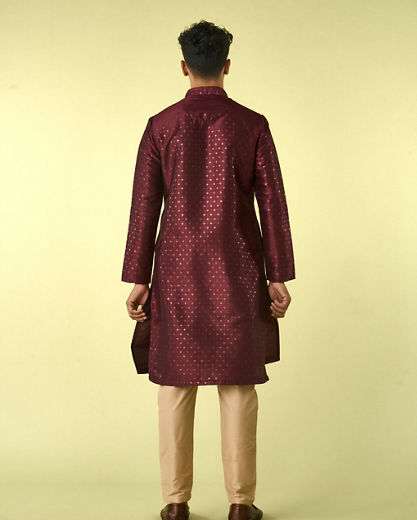 Diwas Men Majestic Maroon Splendor Kurta Pajama