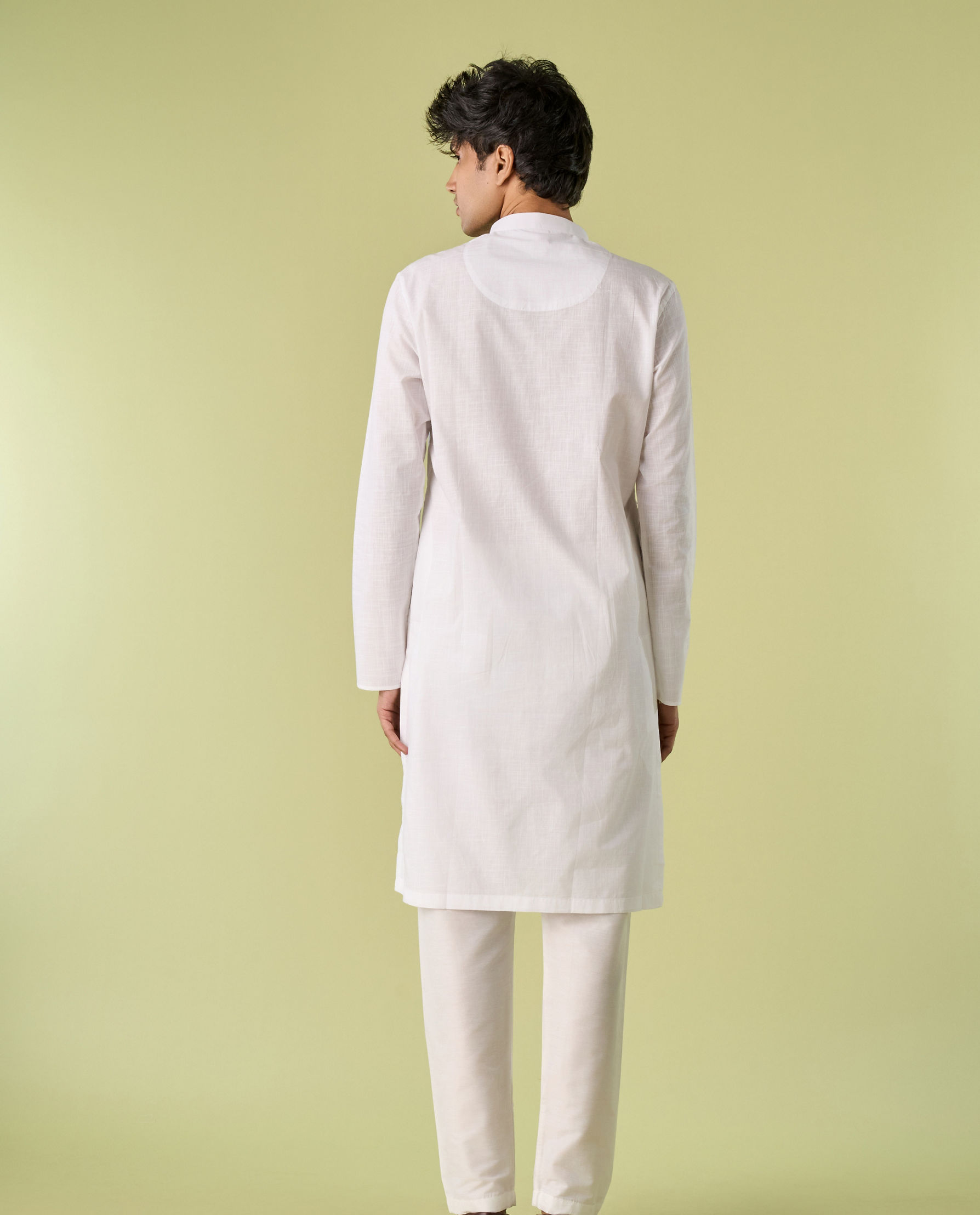 Diwas Men Classic White Kurta Pajama Set