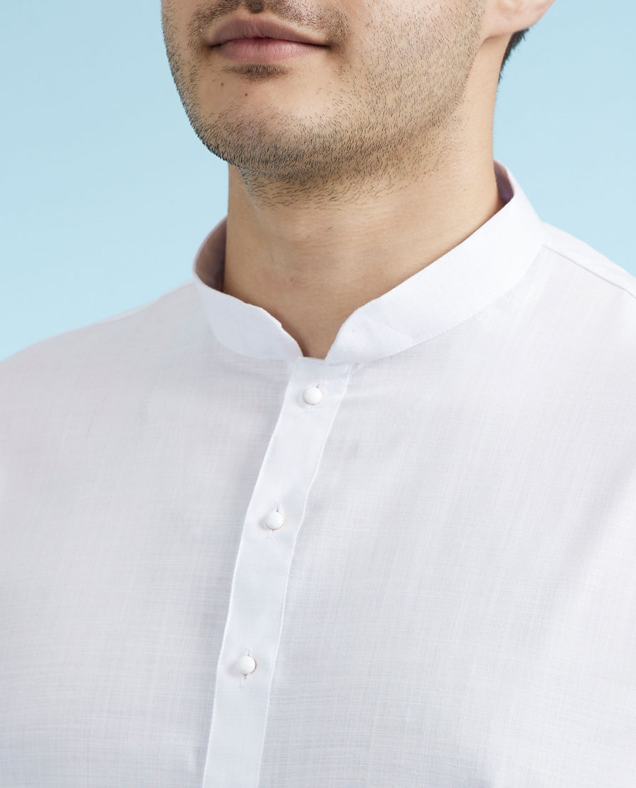 Diwas Men Ethereal White Ensemble Kurta Pajama