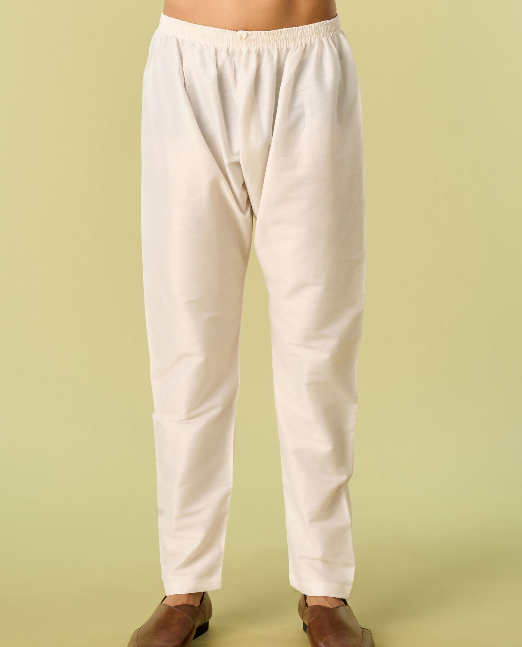 Diwas Men Dark Blue Kurta Pajama Ensemble