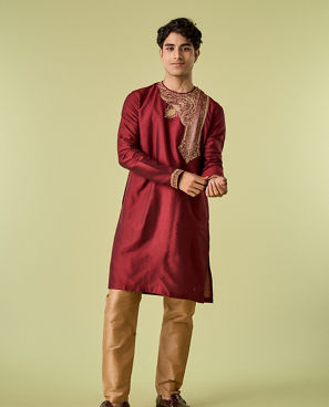 Diwas Men Maroon Elegance Kurta Pajama