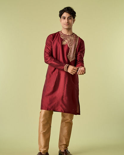 Diwas Men Maroon Elegance Kurta Pajama