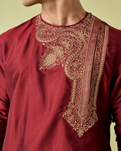 Diwas Men Maroon Elegance Kurta Pajama