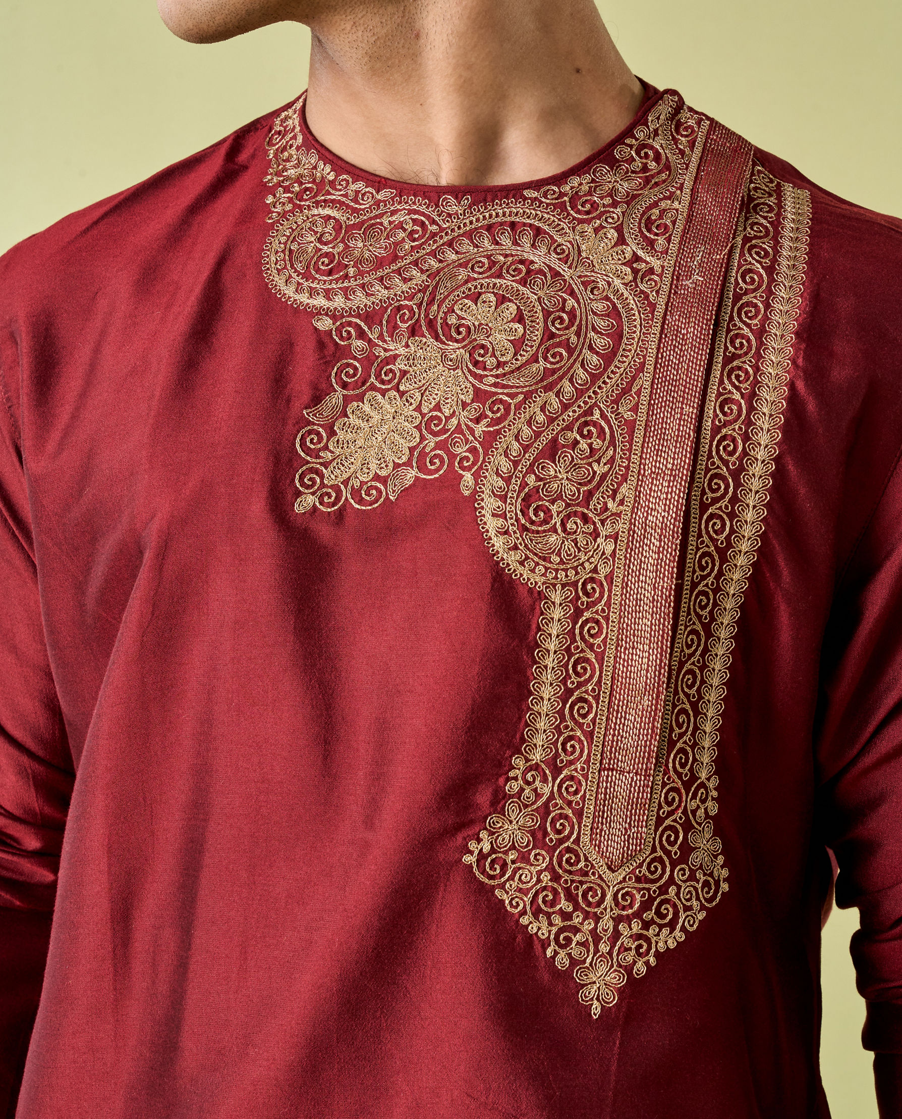 Diwas Men Maroon Elegance Kurta Pajama