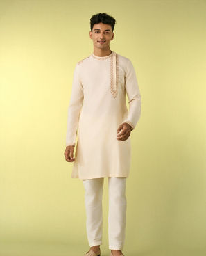 Diwas Men Gleaming Cream Kurta Pajama