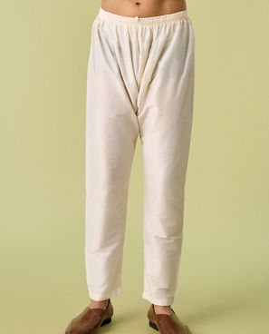 Diwas Men Peach Posh Elegance Kurta Pajama