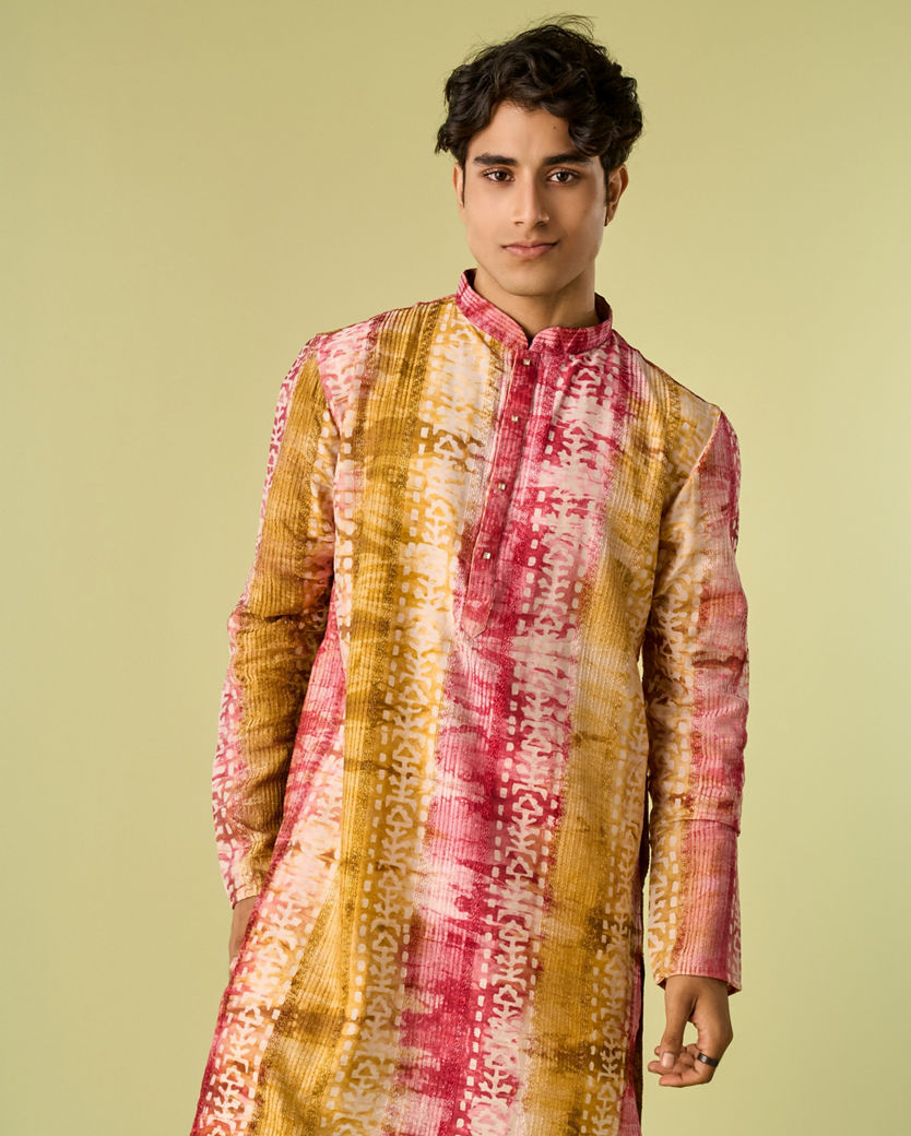 Diwas Men Pink Swirl Symmetry Kurta Pajama