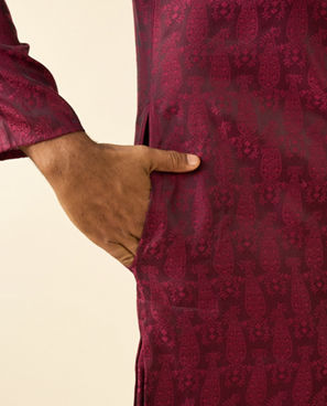 Diwas Men Wine-Colored Kurta Pajama