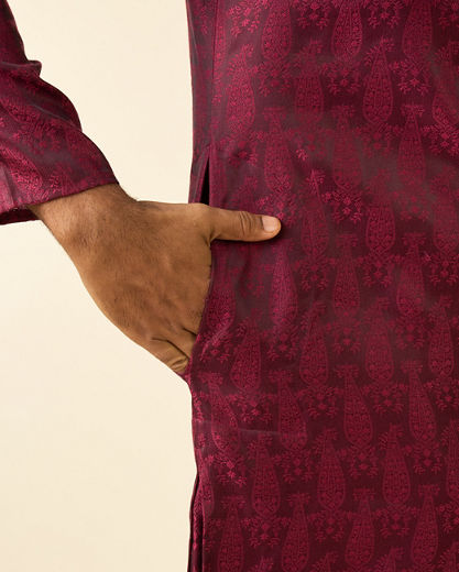 Diwas Men Wine-Colored Kurta Pajama