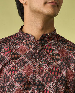 Diwas Men Elegant Black Cotton Kurta Pajama