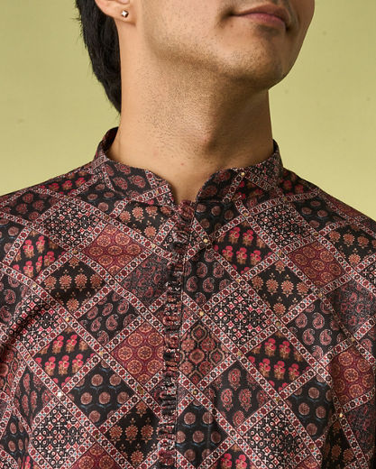 Diwas Men Elegant Black Cotton Kurta Pajama