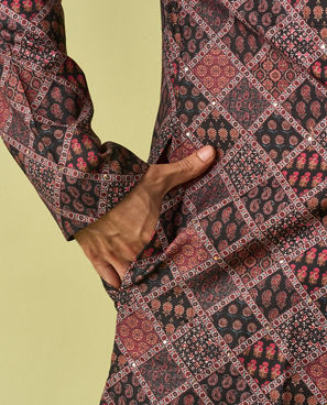 Diwas Men Elegant Black Cotton Kurta Pajama