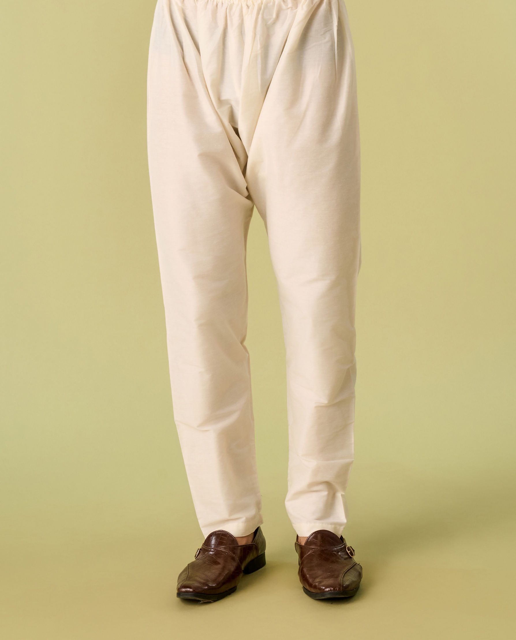 Diwas Men Regal Wine Cotton Kurta Pajama