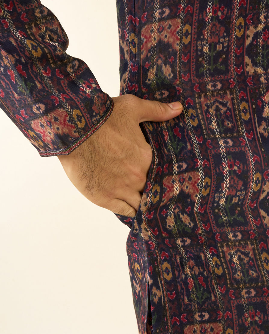 Diwas Men Enchanting Dark Blue Kurta Pajama