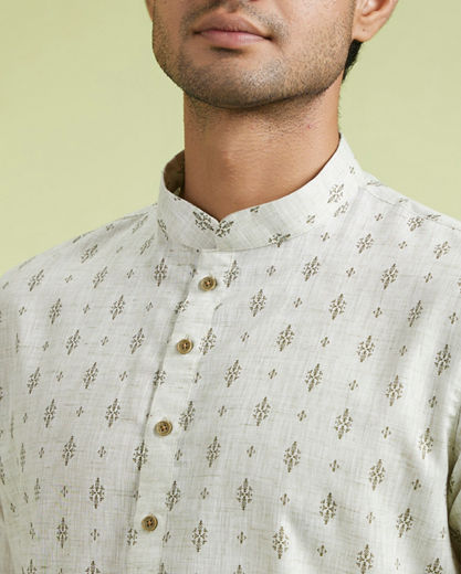 Diwas Men Light Mid Green Delight Kurta Pajama