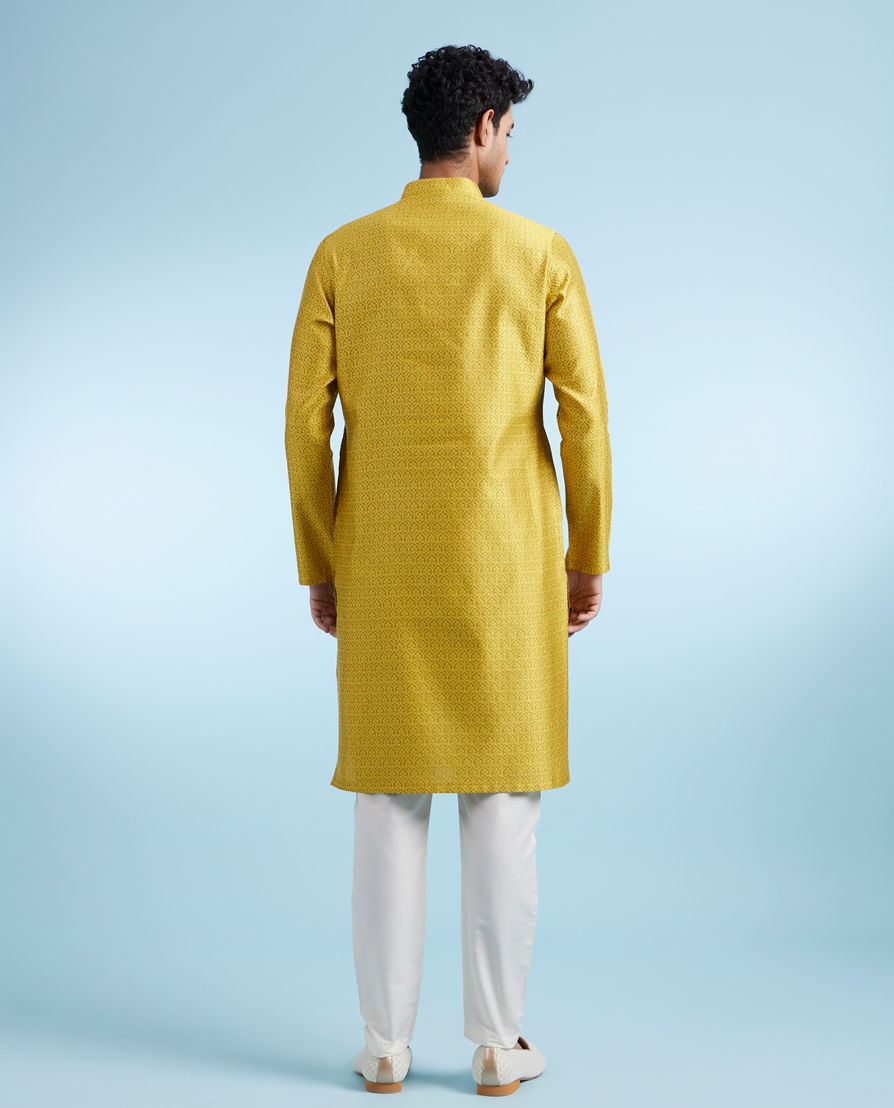 Diwas Men Mehndi Green Kurta Pajama