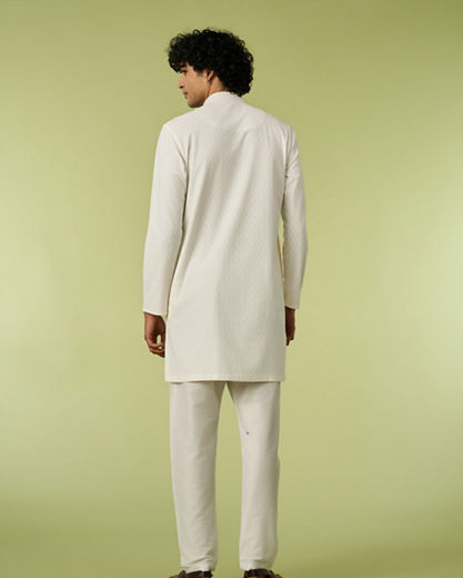Diwas Men Cream Knit Kurta Pajama