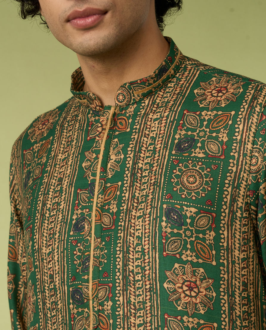 Diwas Men Dark Green Printed Kurta Pajama Set