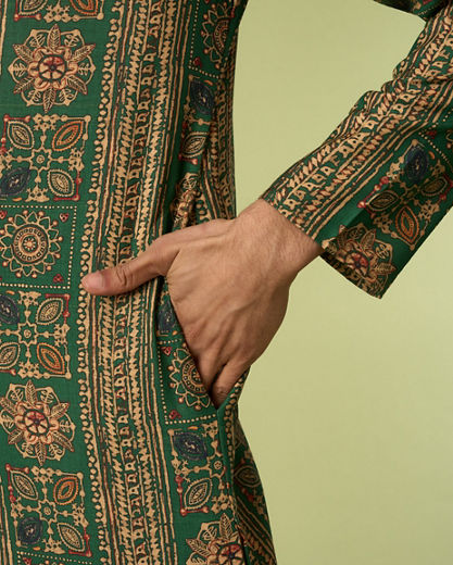 Diwas Men Dark Green Printed Kurta Pajama Set