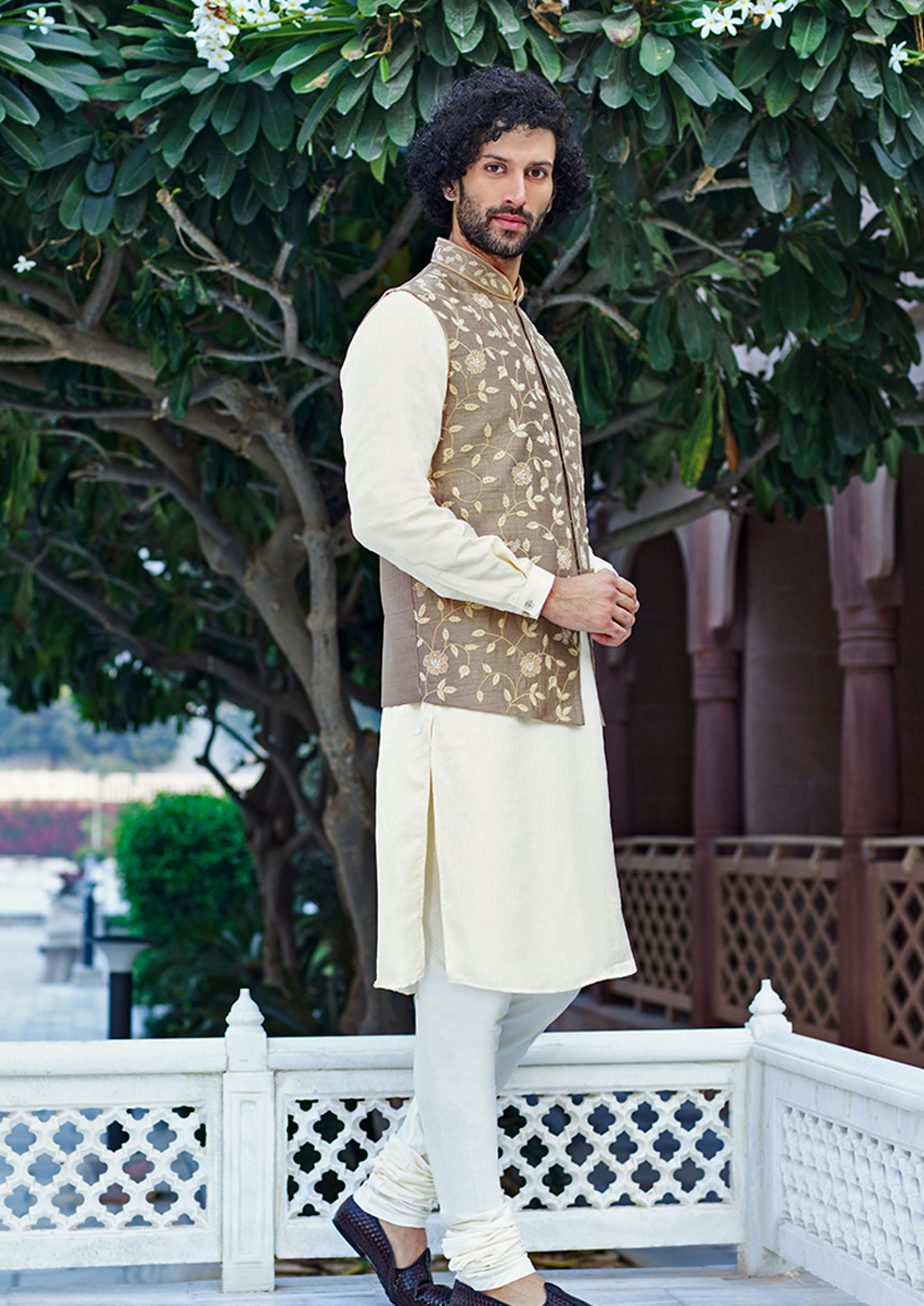 Twamev Men Majestic Pista Kurta Jacket Set