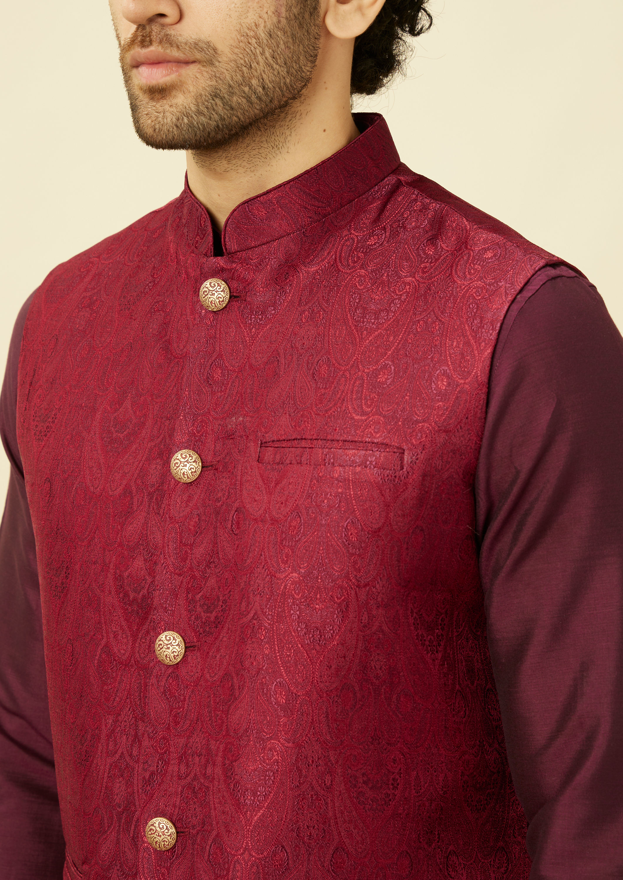 Twamev Men Maroon Mandarin Kurta Jacket Set