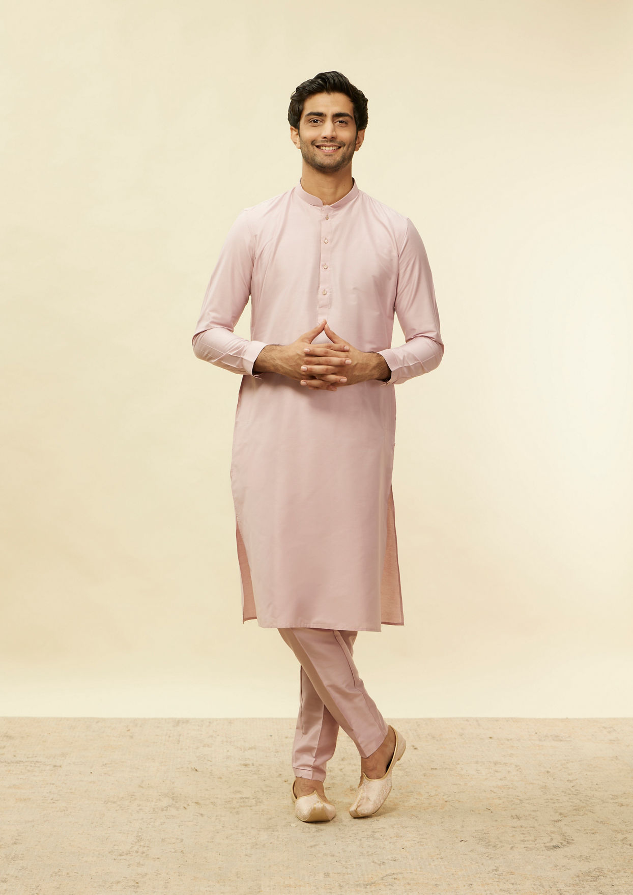 alt message - Twamev Men Rani Pink Imperial Paisley Patterned Kurta Jacket Set image number 2