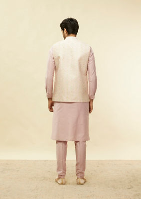 alt message - Twamev Men Rani Pink Imperial Paisley Patterned Kurta Jacket Set image number 4