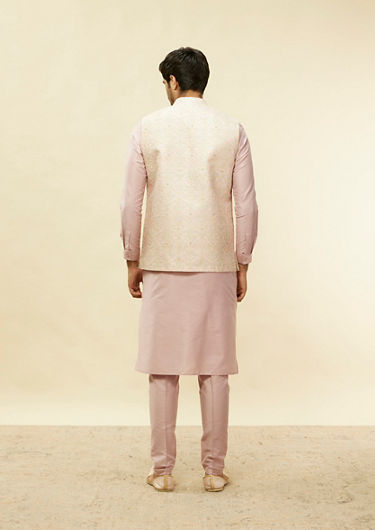 alt message - Twamev Men Rani Pink Imperial Paisley Patterned Kurta Jacket Set image number 4