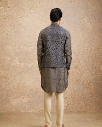 Twamev Men Dark Blue Bel Buti Patterned Kurta Jacket Set
