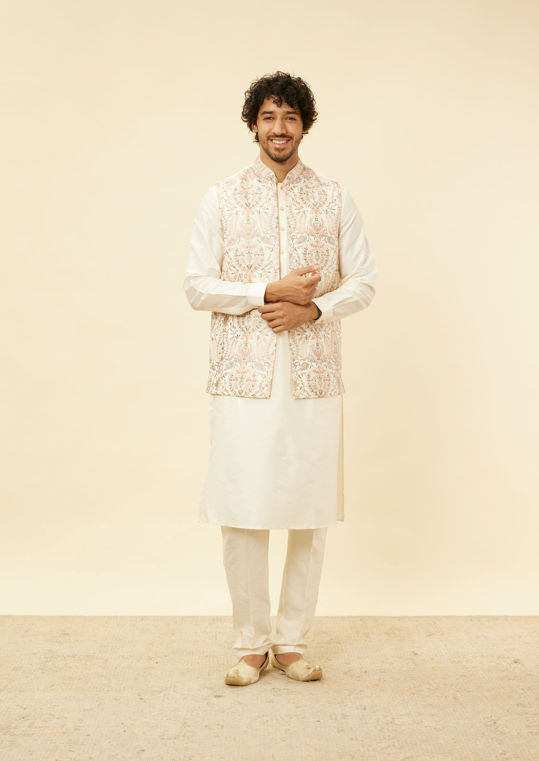 Twamev Men Cream Kaleidoscopic Patterned Kurta Jacket Set
