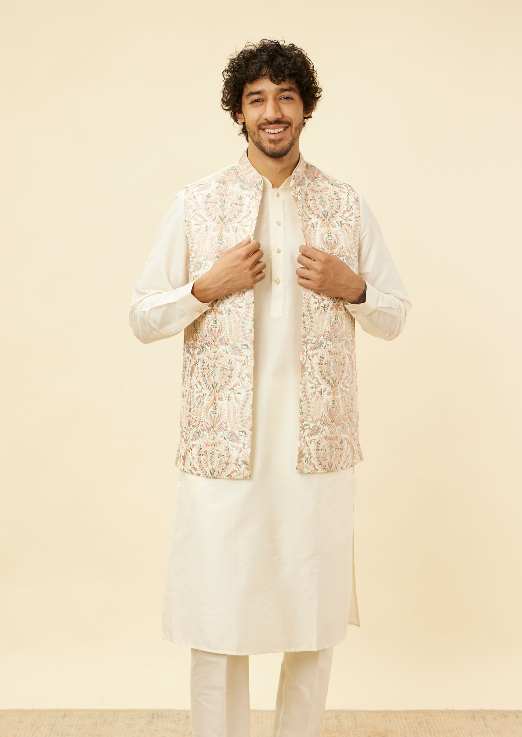 Twamev Men Cream Kaleidoscopic Patterned Kurta Jacket Set