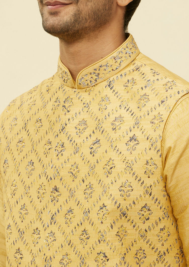 Twamev Men Muse in Mustard Gold Ensemble Jacket Set