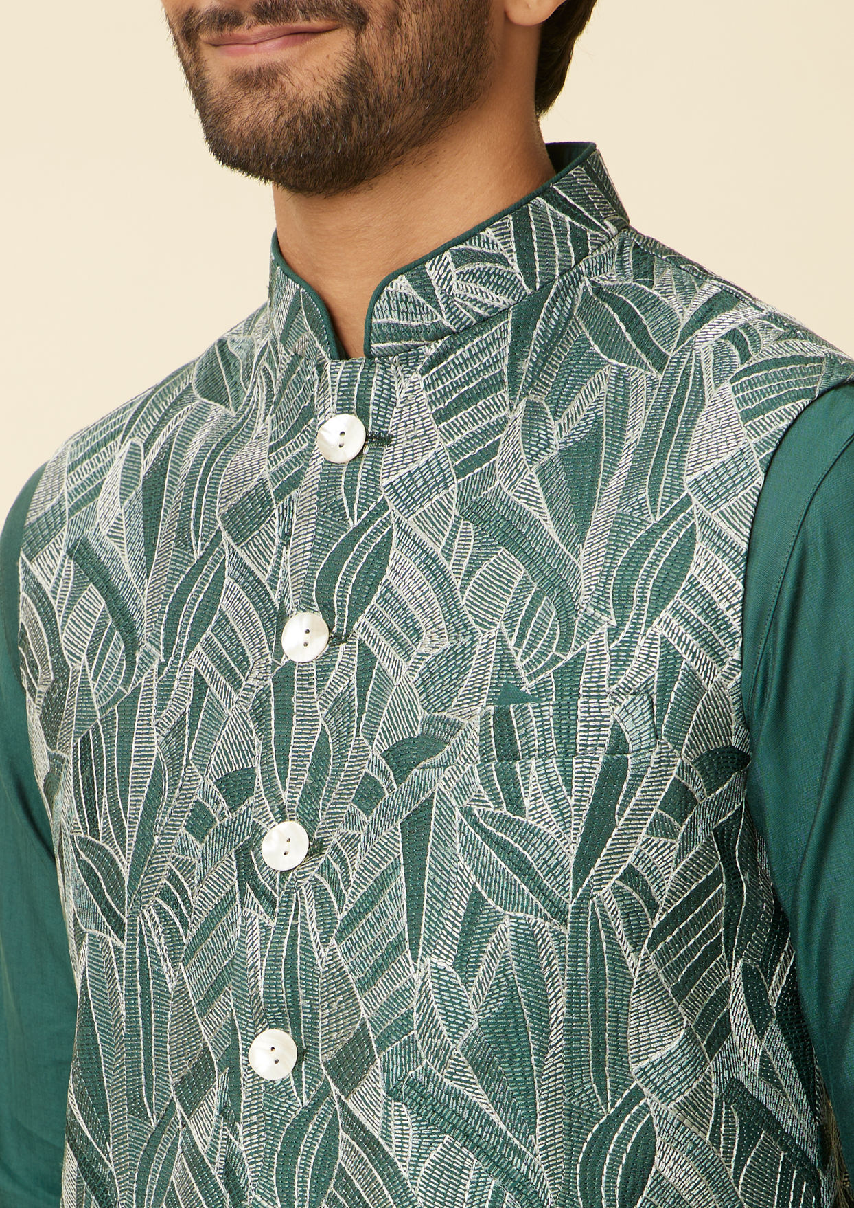 alt message - Twamev Men Teal Green Extravaganza Kurta Jacket Set image number 2