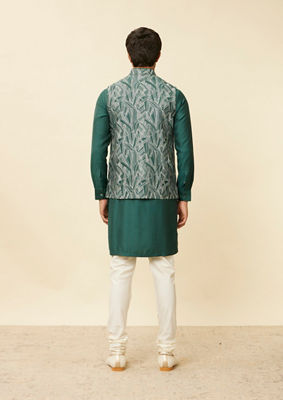 alt message - Twamev Men Teal Green Extravaganza Kurta Jacket Set image number 8