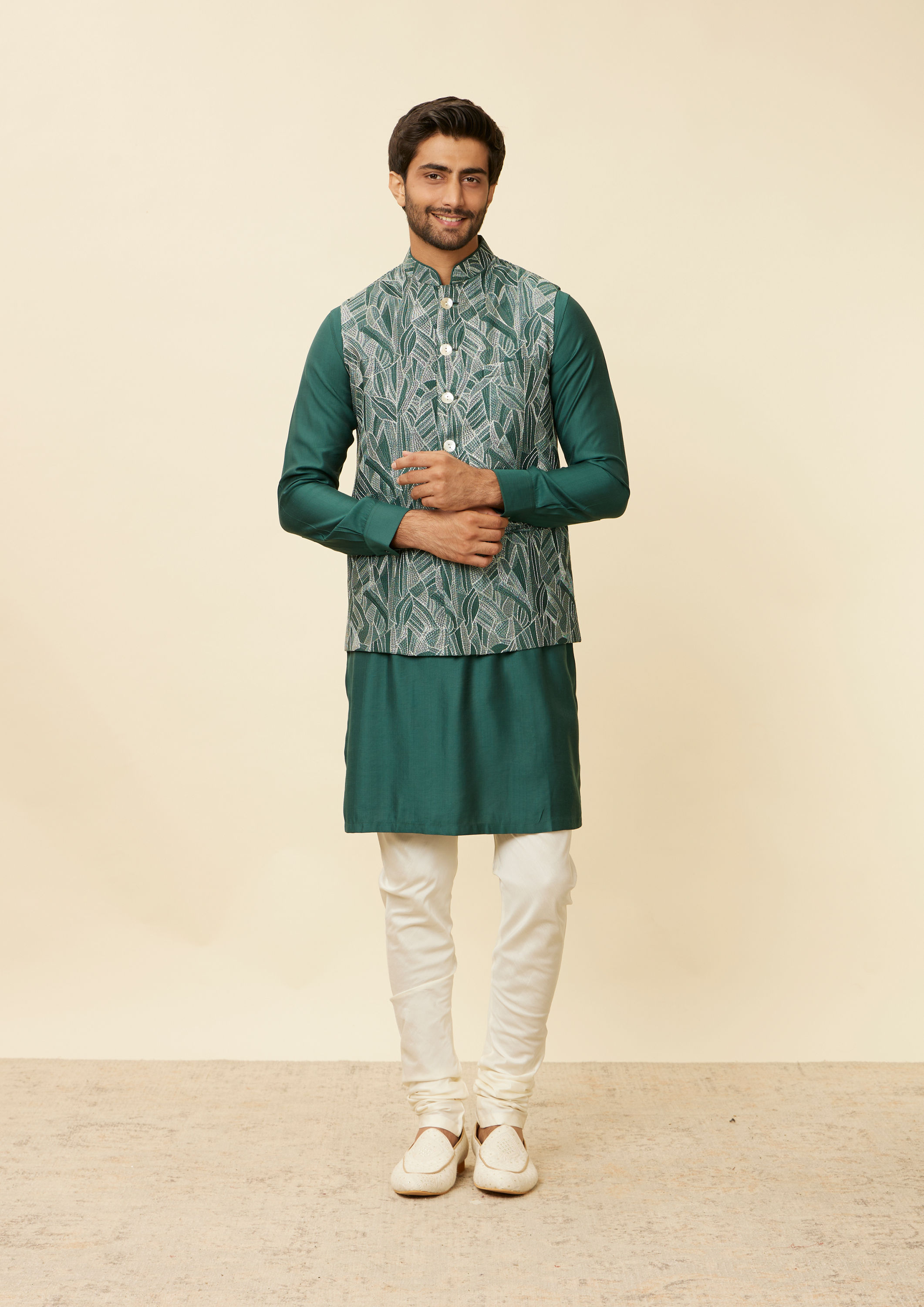 Twamev Men Teal Green Extravaganza Kurta Jacket Set image number 6