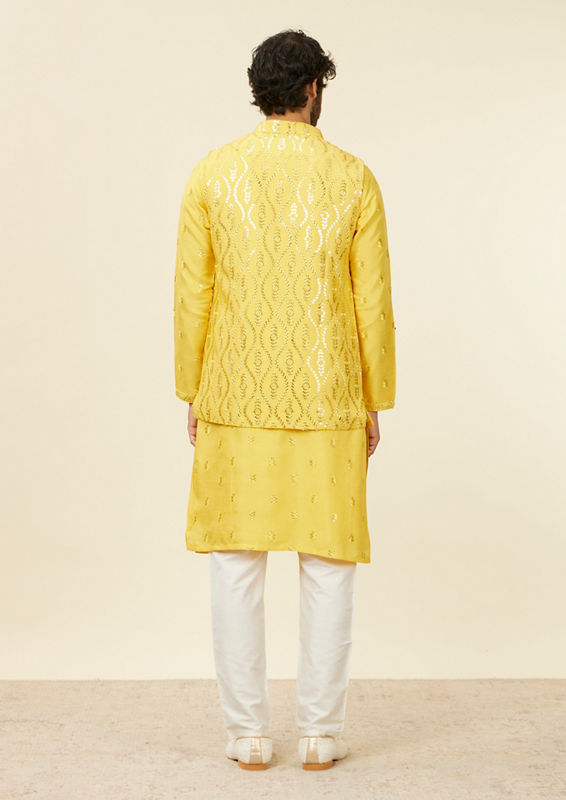 alt message - Twamev Men Mustard Yellow Medallion Patterned Kurta Jacket Set with Mirror Work image number 5